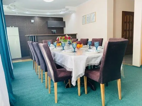 Family Kır Evi