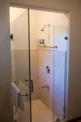 Deluxe Oda, 1 En Büyük (King) Boy Yatak, Balkon, Denize Bakan