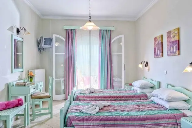 Villa, 4 Yatak Odası, Kişiye Özel Havuzlu