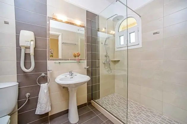 Villa, 4 Yatak Odası, Kişiye Özel Havuzlu