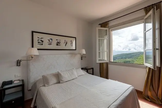 Tek Büyük veya İki Ayrı Yataklı Oda (Belvedere)