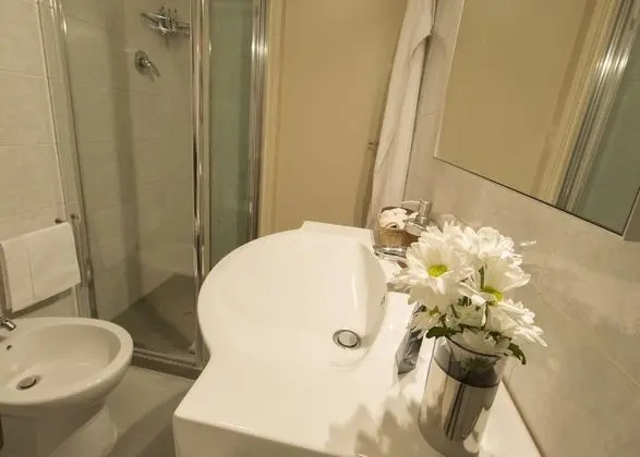 Tek Büyük veya İki Ayrı Yataklı Oda (Belvedere)