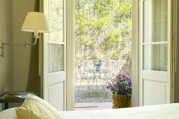 Tek Büyük veya İki Ayrı Yataklı Oda (Garden)