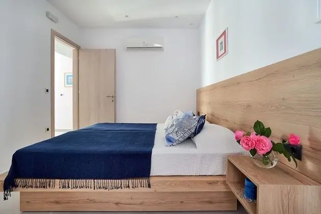 Deluxe Apart Daire, 2 Yatak Odası, Sıcak Su Havuzu, Bahçe Manzaralı