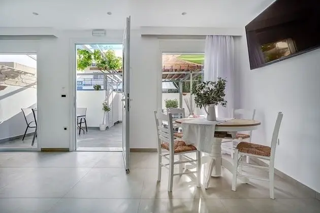 Deluxe Apart Daire, 2 Yatak Odası, Sıcak Su Havuzu, Bahçe Manzaralı