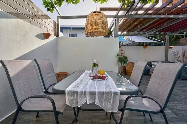 Deluxe Apart Daire, 2 Yatak Odası, Sıcak Su Havuzu, Bahçe Manzaralı