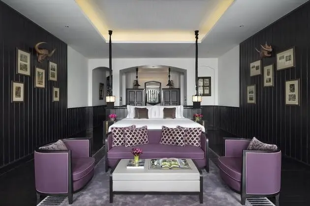 River  View Suite