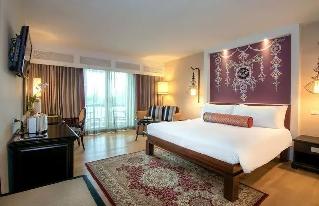 Ocean Deluxe Room