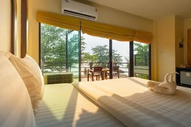 Premium Sea View Second Floor