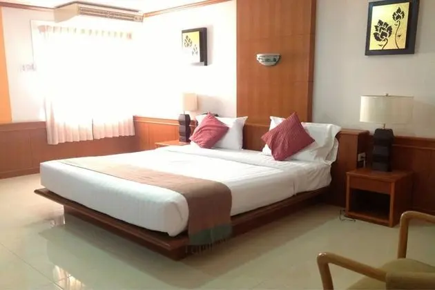 Standard Double Bed