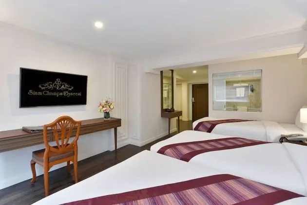 Deluxe Üç Kişilik Oda