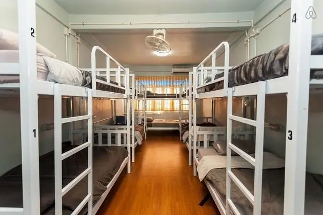 10B - Mixed Shared Dormitory