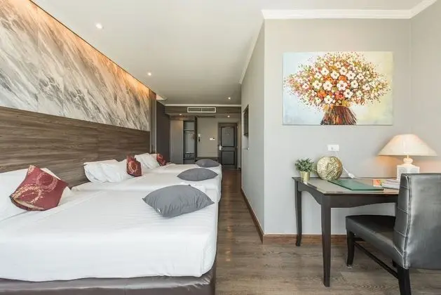 Deluxe Üç Kişilik Oda