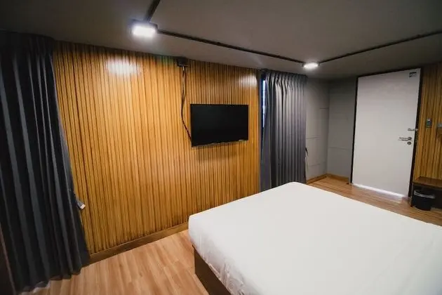 MBOX