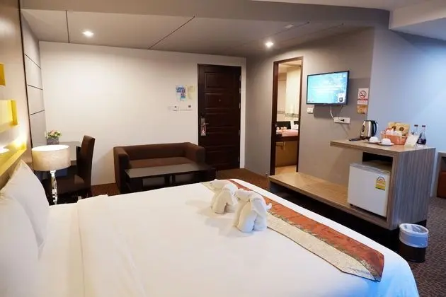 Siam Deluxe Double Bed