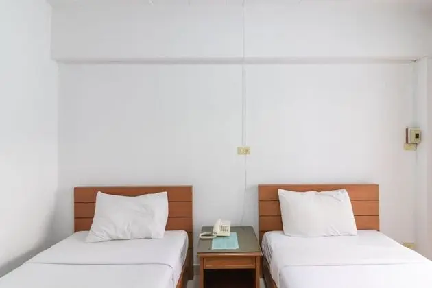 Deluxe Family Room with Two Bathrooms