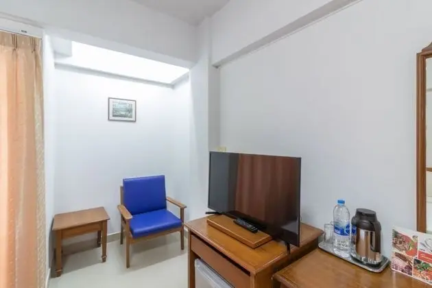 Deluxe Family Room with Two Bathrooms