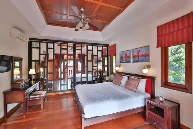 Villa, 4 Yatak Odası, Kişiye Özel Havuzlu