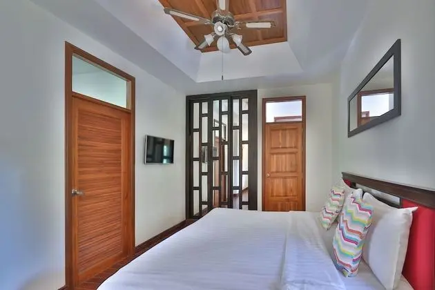 Villa, 4 Yatak Odası, Kişiye Özel Havuzlu