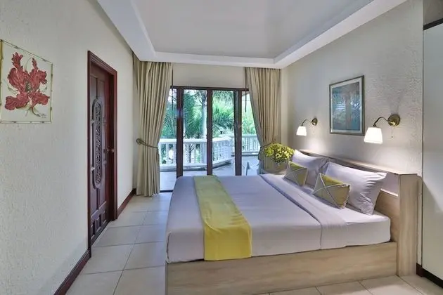 Superior Villa, 4 Yatak Odası, Kişiye Özel Havuzlu, Bahçeli