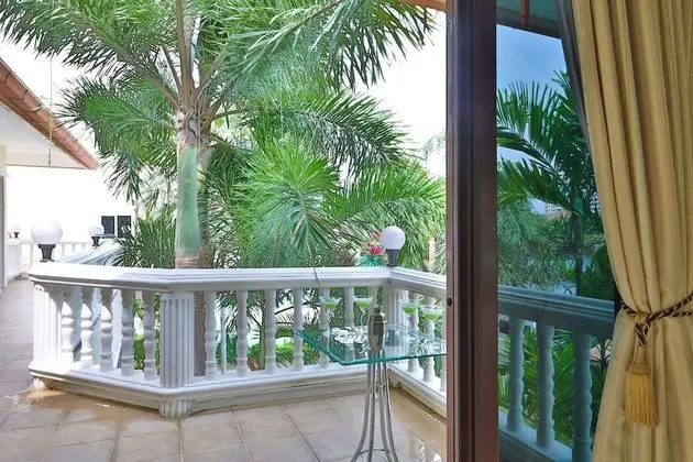 Superior Villa, 4 Yatak Odası, Kişiye Özel Havuzlu, Bahçeli