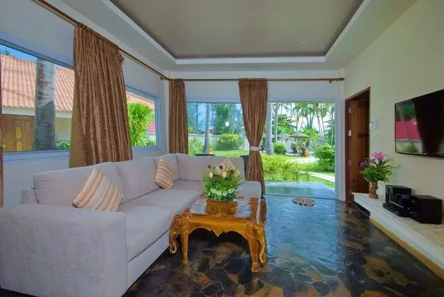 Family Garden View Villa