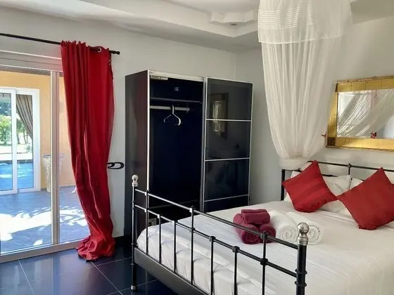 Villa, 3 Yatak Odası, Kişiye Özel Havuzlu