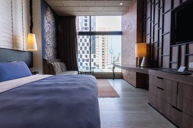 Heritage Room, City View