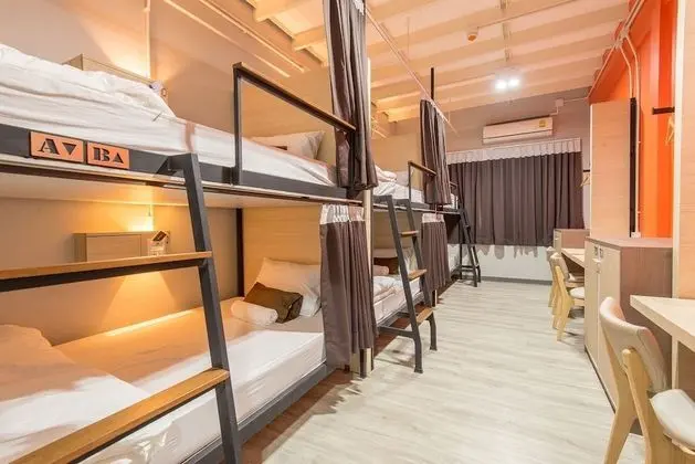 Male Dormitory with Shared Bathroom