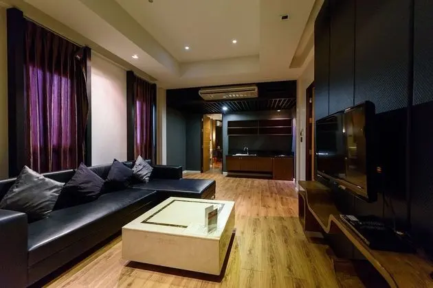 Suite 1Bedroom City View