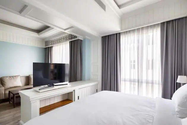Premier King Connect Suite
