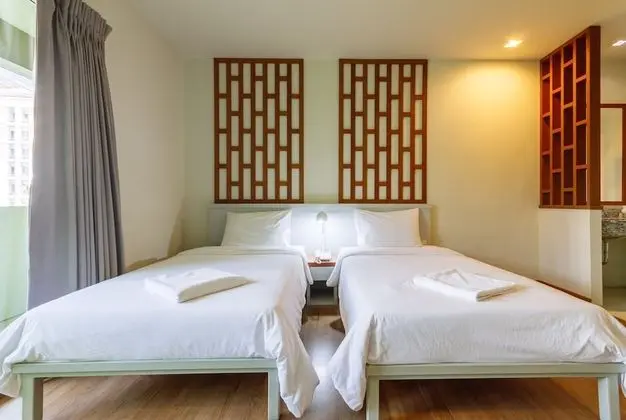 Deluxe Twin Private Ensuite