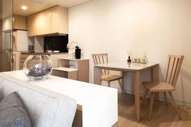 1 Bedroom Duplex Apartment