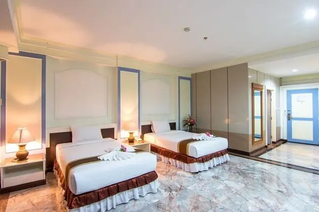 Superior Twin Room