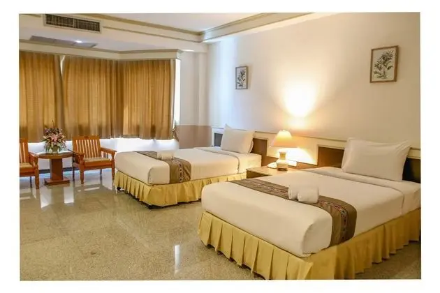 Superior Twin Room