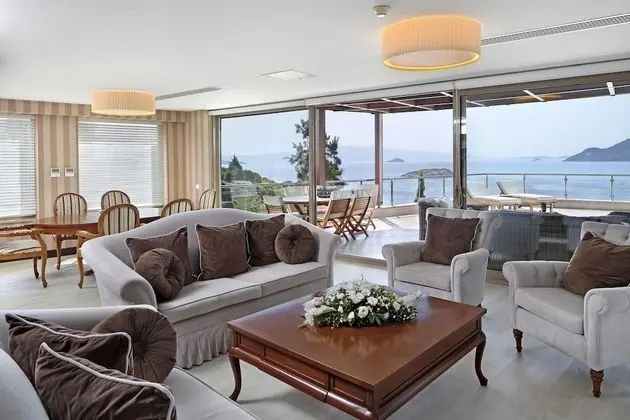 Penthouse Suite Sea View