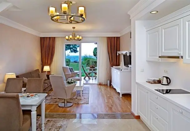 Villa, Deniz Manzaralı