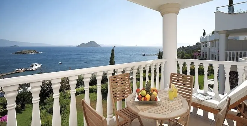 Villa, Deniz Manzaralı