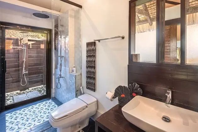 Deluxe Garden Suite