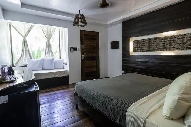 Deluxe Garden Suite