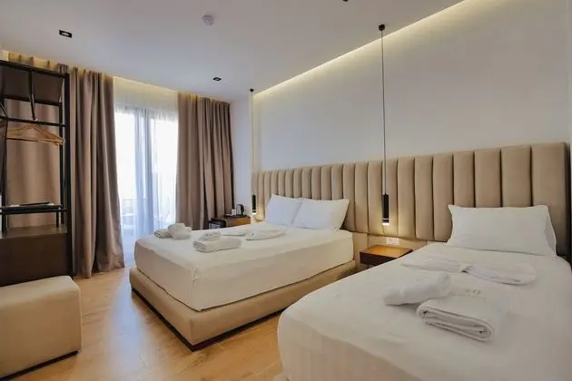 Deluxe Üç Kişilik Oda, Deniz Manzaralı