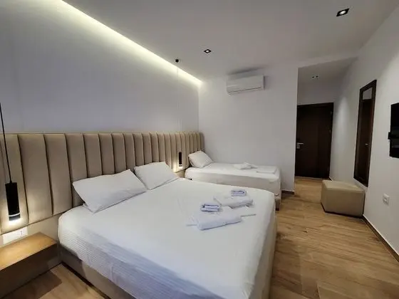 Deluxe Üç Kişilik Oda, Deniz Manzaralı