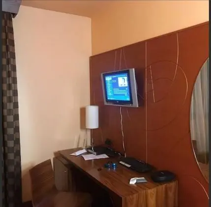 Büyük Yataklı Tek Kişilik Oda, 1 Tek Kişilik Yatak