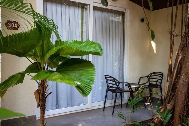 Tropical Cottage
