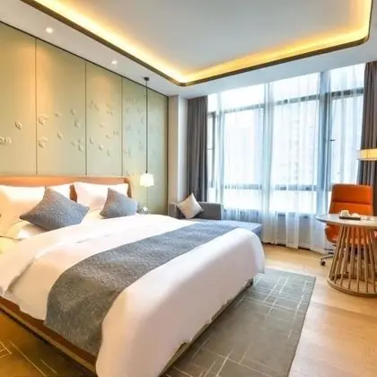 City Tek Büyük Yataklı Oda