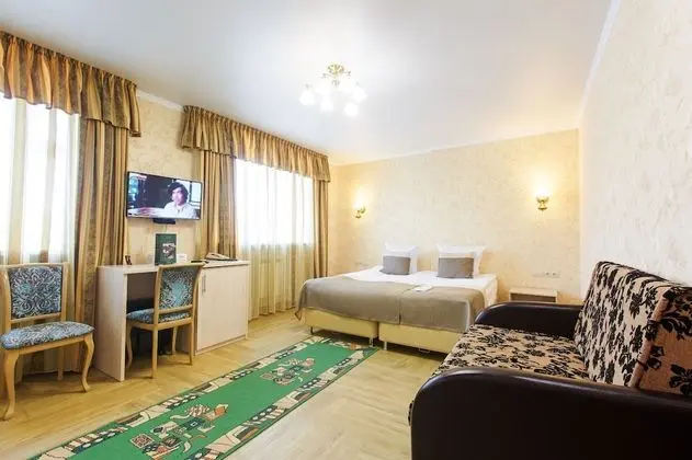 Standard Tek Büyük veya İki Ayrı Yataklı Oda, Avlu Manzaralı