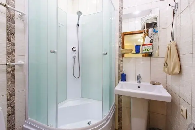 Standard Tek Büyük veya İki Ayrı Yataklı Oda, Avlu Manzaralı