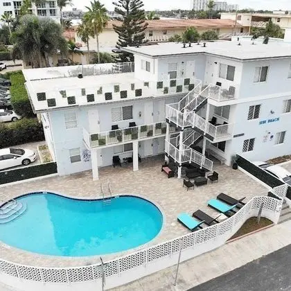 Economy Stüdyo, 1 En Büyük (King) Boy Yatak, Buzdolabı, Havuz Manzaralı
