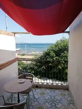 Tek Büyük Yataklı Oda (206)
