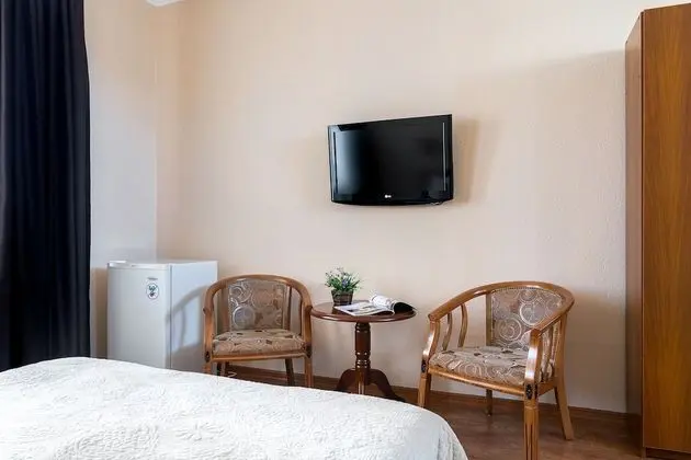 Standard Tek Büyük Yataklı Oda